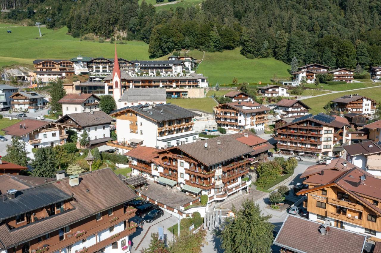 Hotel Blizz Finkenberg Kültér fotó