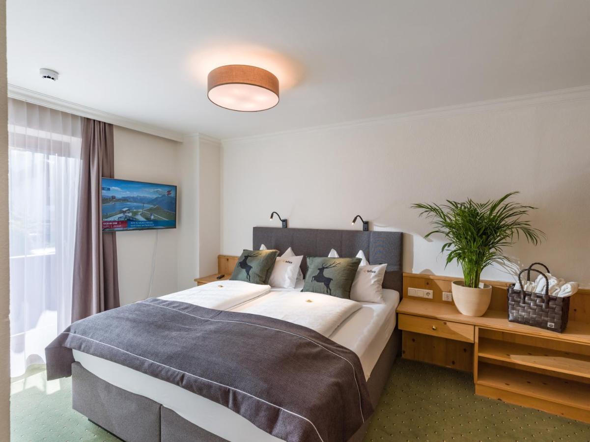 Hotel Blizz Finkenberg Kültér fotó