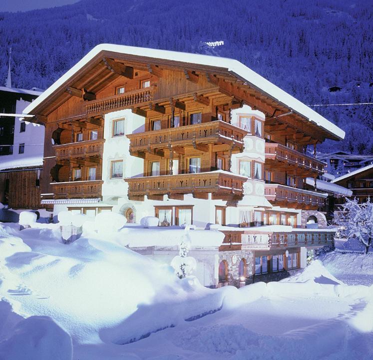 Hotel Blizz Finkenberg Kültér fotó